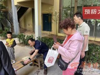 （108坊故事）这个小区的邻里服务站把暖心服务送上门