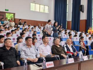 非遗戏曲专场文艺演出在余干县第十一小学圆满举行