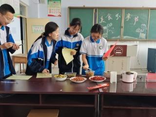 【劳动光荣 榜样引领】济南市莱芜区方下街道方下中心中学初二级部劳动实践美食活动圆满落幕