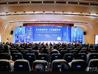 共绘家庭教育“同心圆” 武汉市举办2026年“家庭教育宣传周”活动
