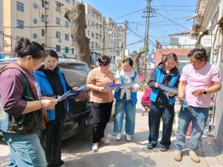 济宁市任城区南张街道李楼社区开展“筑牢反邪防线，守护社区安宁”宣传活动