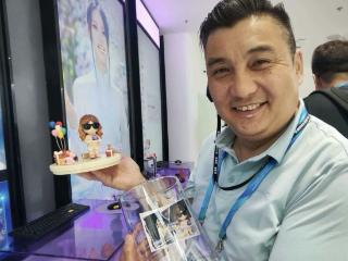 跟着蒙古国记者，来一场中国Tech Walk！