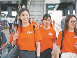 满载热爱 厦门开行首趟闽超球迷专列