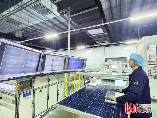 AI赋能千行百业一线故事（二十三）：大模型“质检员”，给光伏产线装上“火眼金睛”