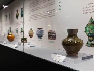《璀璨窑火——三彩的世界》特展在松山湖望野博物馆开幕