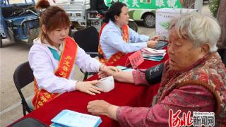 卢龙县残联开展全国助残日系列惠民活动