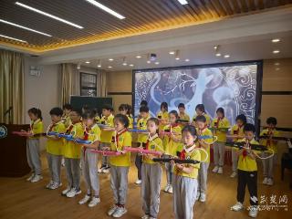 小小口风琴成了课堂“主角” 江夏这场音乐教研有点不一样