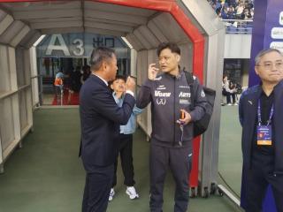 东北超｜杜震宇助阵东北超揭幕战，点赞长春全民足球氛围