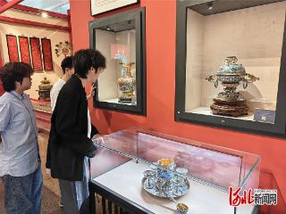 石家庄铁路职业技术学院开展跨区域陶瓷非遗实践调研