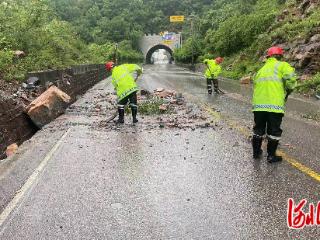 以雨为令快速响应 邢台全力保障国省干线安全畅通