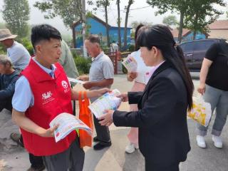 济南市莱芜区和庄镇：垃圾分类进乡村 志愿同行树新风