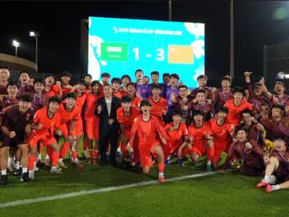 从U17亚洲杯回到合肥母校为校园联赛开球 何思凡：我的偶像是阿森纳的特罗萨德