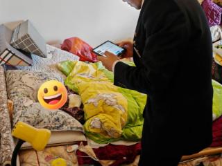 移动柜台“搬进家” 工行上门解难题——贵阳中西太慈桥支行暖心服务卧床老人激活养老金卡