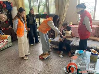 孟庄镇：情暖六一送童鞋 爱心护航童成长