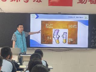 【全民提素养 鲁医话健康】别让烟味，盖过你青春的味道——泰山区上高街道开展世界无烟日进校园宣传活动