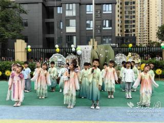 青山区实验科技幼儿园亲子嗨翻天！
