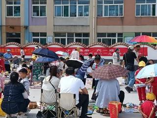 济宁市任城区李营街道苗营社区开展“童真好物共分享，旧物置换乐享成长”活动