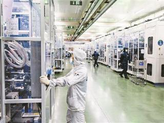 全球首发8小时长时储能 厦门储能企业引领储能行业进入技术新阶段