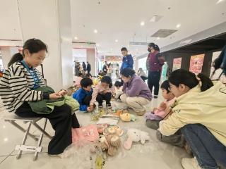 青岛西海岸新区灵珠山街道开展“书香润心·运动赋能”春日文体嘉年华活动