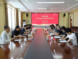 开封市教育体育局到临沂市工业学校参观交流