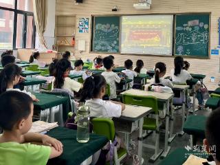 “新生活教育”实践 小学生解锁“六一”特别礼物