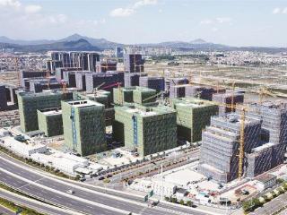 厦门临空·未来产业科技园一期主体结构完成浇筑
