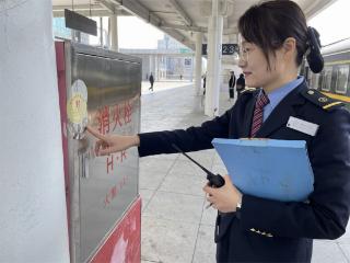 惠州站林爱玲：用“岗位厚度”跑出“生命时速”