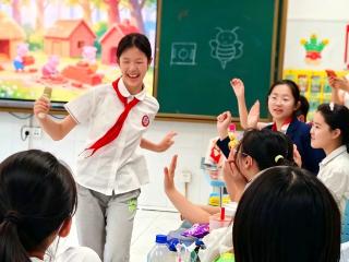 家校同乐庆六一 温情相伴助成长
