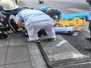 危难时刻显担当 凡人善举暖人心—中国航空工业成飞集团员工钟先生、左先生街头紧急救助受伤老人