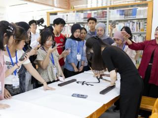 郑州信息工程职业学院开展印尼留学生特色文化交流活动