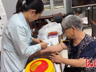 石家庄市裕华区：健康义诊进社区 便民服务零距离