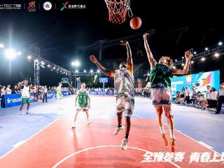 青春校园！豫篮联赛玩出“体育+公益”新花样