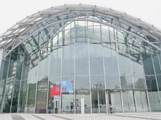 光影架起中意文明对话桥梁 《镜像错时》展览在苏州高新区启幕