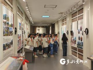 汇川区：从档案里寻红色记忆、看家乡变化