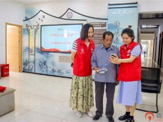 滕州市龙阳镇暖心服务打通老年数字生活壁垒