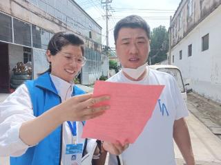 济宁市任城区南张街道刘后村：网格员上门送政策 暖心帮扶促就业