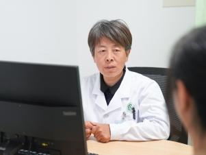 精准药学服务守护健康 烟台毓璜顶医院药学门诊化解多重用药难题
