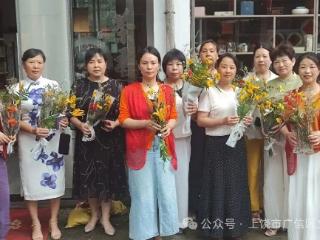 上饶市广信区五府山镇：花漾生活 情暖家园