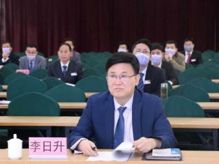 四十载笔耕沂蒙大地，融联入诗探索旧体新路——记李日升教授的诗词创作之路