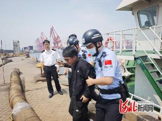 暖心护航生命通道 唐山边检站高效救助受伤船员
