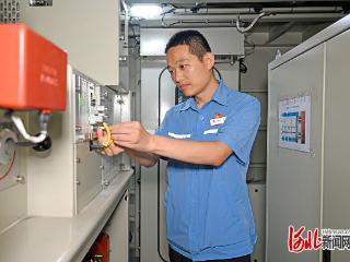 奋斗者 正青春｜走近国能朔黄铁路公司机辆分公司技术员崔帅文：重载列车的“随行医生”