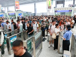 端午小长假合肥铁路运输方案出台，19日迎客流最高峰