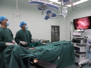 阳信县中医医院引进博盛4K/3D胸腹腔镜