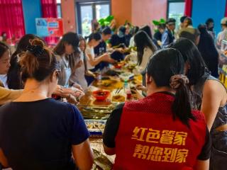 林泉社区：粽夏传雅韵，党建润民心