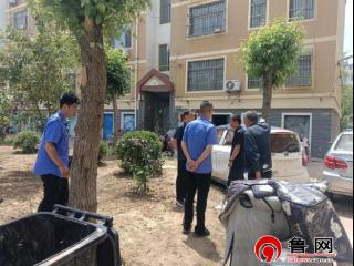 德州市陵城区安德街道倾听民声办实事 整治僵尸车优环境