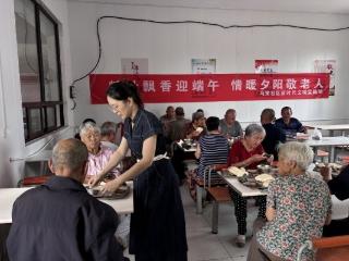 潍坊昌乐县：粽香飘进幸福食堂，文化大餐“端”到村口