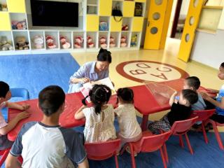 秦皇岛图书馆开展端午节关爱阅读活动