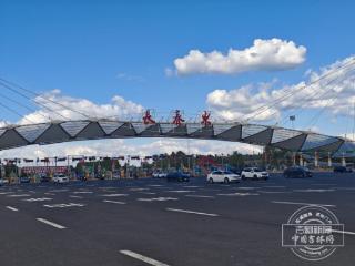 端午假期收官 直击高速公路返程高峰