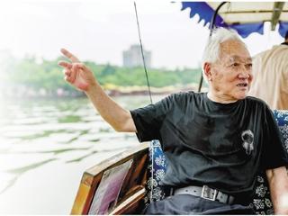 一生勾留是此湖