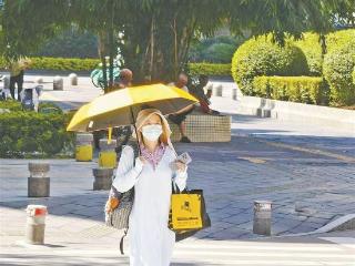 厦门今天暑气仍蒸腾 明日或有雨